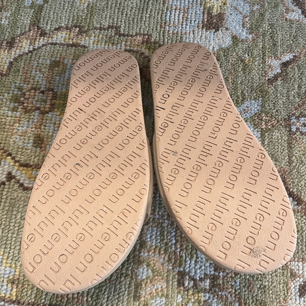 Lululemon Tan Men's Slides - Picture 2 of 3